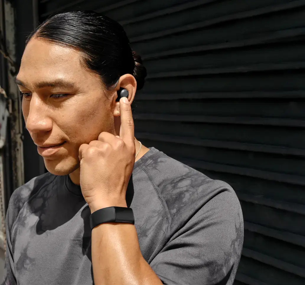 Fitbit - Charge 6 Advanced Fitness & Health Tracker - Obsidian