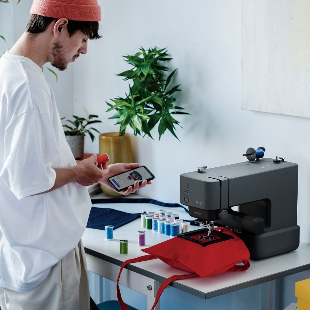 Brother - Skitch PP-1 Single-Needle Embroidery Machine Powered by Artspira - Black