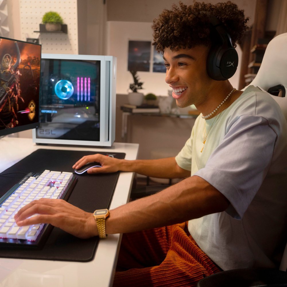 HP OMEN - 25L Gaming Desktop - AMD Ryzen 5 5600G - HyperX 8GB Memory - NVIDIA GeForce GTX 1660 SUPER - 512GB SSD - Ceramic White