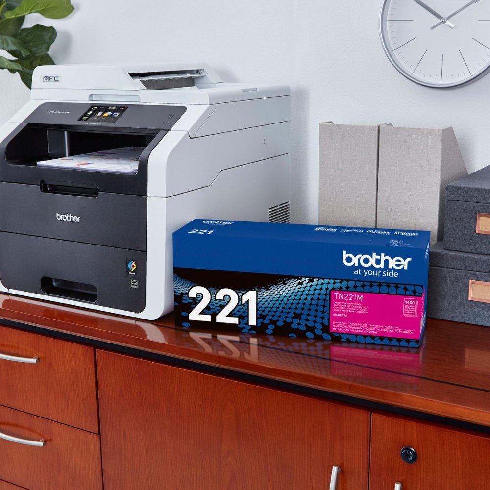 Brother - TN221M Standard-Yield Toner Cartridge - Magenta